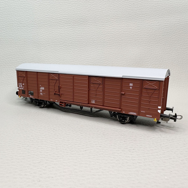 PIKO 24560 - Wagon couvert type Gbgkks, 2 essieux, livrée d'origine, ČSD