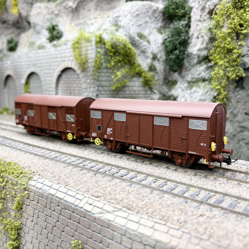 Coffret 2 wagons couverts type Gs, feux de fin de convoi, SNCF, Ep. IV - JOUEF HJ6325 - HO 1/87
