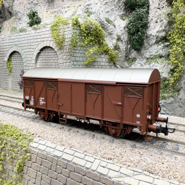 Wagon couvert type Gs, feux de fin de convoi, DR, Ep. IV - RIVAROSSI HR6697 - HO 1/87