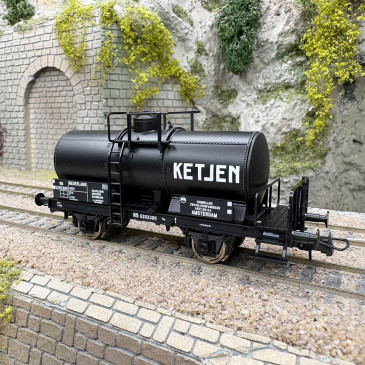 Wagon citerne transport d'acides, 2 essieux, "Ketjen", NS, Ep. III - ROCO 6600249 - HO 1/87