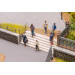 Personnes descendant des escaliers - Faller 151727 - HO 1/87