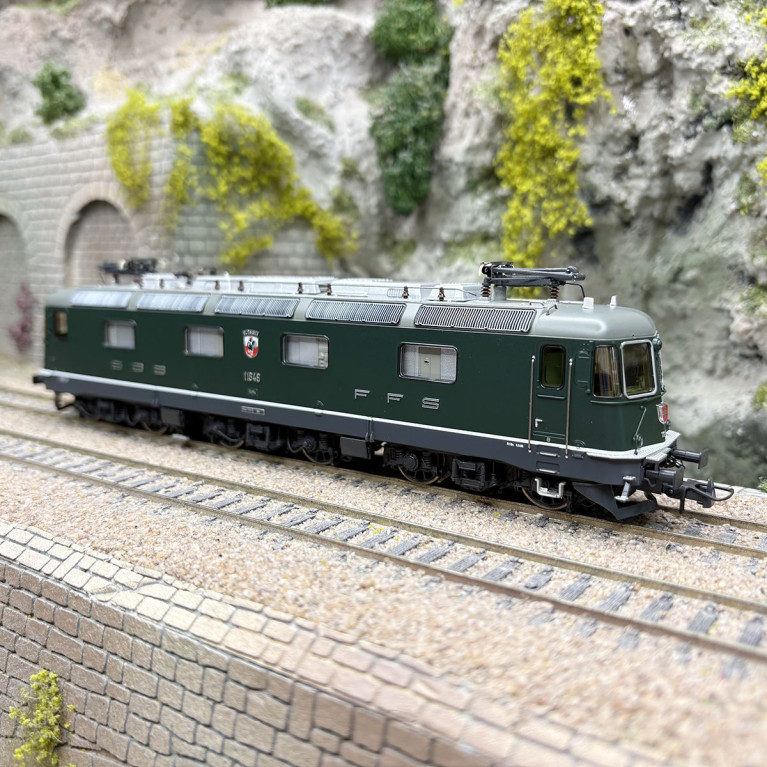 Locomotive électrique Re 6/6, N°11646, livrée verte, SBB Cargo, Ep. V et VI - ROCO 7500160 - HO 1/87