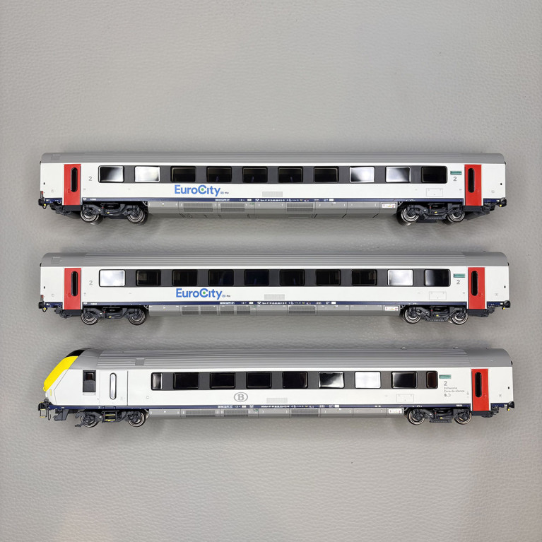 Lsmodels 43059 - Coffret de 3 voitures type I11 dont voiture pilote, Eurocity, Bruxelles - Rotterdam, SNCB/NS