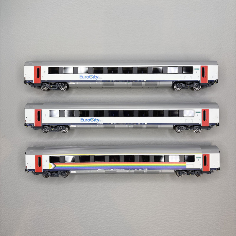 Lsmodels 43560 - Coffret de 3 voitures type I11, Eurocity, Bruxelles - Rotterdam, SNCB/NS
