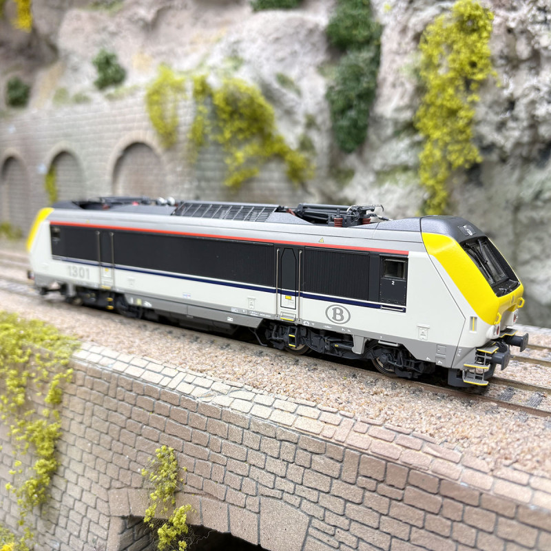 Locomotive électrique HLE 13, N° 1301, "Merelbeke", SNCB, Ep. V - LSMODELS 12000 - HO 1/87