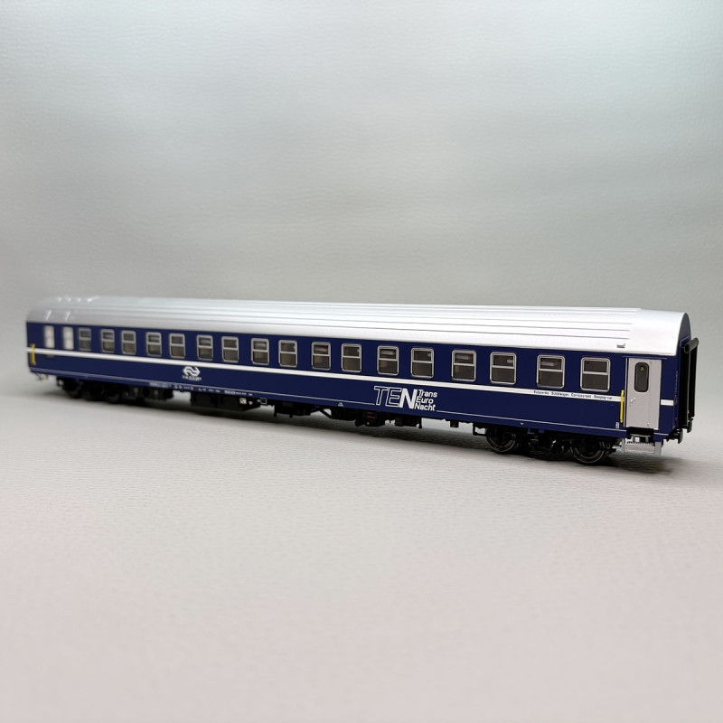 Lsmodels 44190 - Voiture-lits type WL T2s, bogies MD 37, TEN, NS