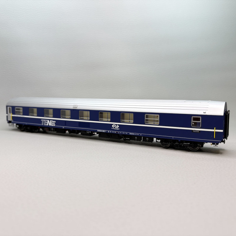 Lsmodels 44190 - Voiture-lits type WL T2s, bogies MD 37, TEN, NS