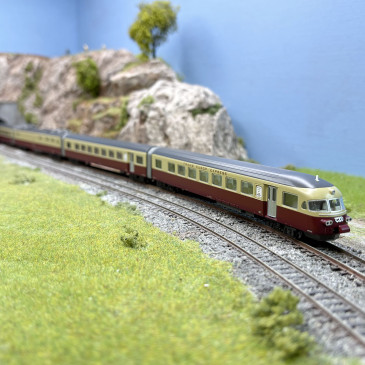 Automotrice RAe TEE II, "Gottardo", 6 éléments, livrée rouge / crème, SBB, Ep. IV à VI  - KATO 10-781 - N 1/160