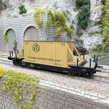 Wagon plat surbaissé avec caisse "AEG", k.k.St.B, Ep. I - BRAWA 47916 - HO 1/87