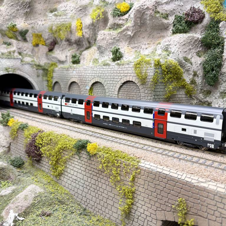 Coffret 2 voitures deux niveaux 2e classe type B IC2000 SBB CFF, Ep. VI - ROCO 6200217 - HO 1/87