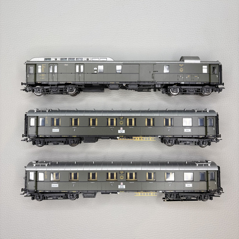 Coffret 3 voitures grandes lignes Fernschnellzug FD 226 DRG, Ep. II - MÄRKLIN 42490 - HO 1/87