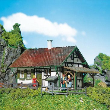 Petite maison à colombages-HO-1/87-FALLER 130277