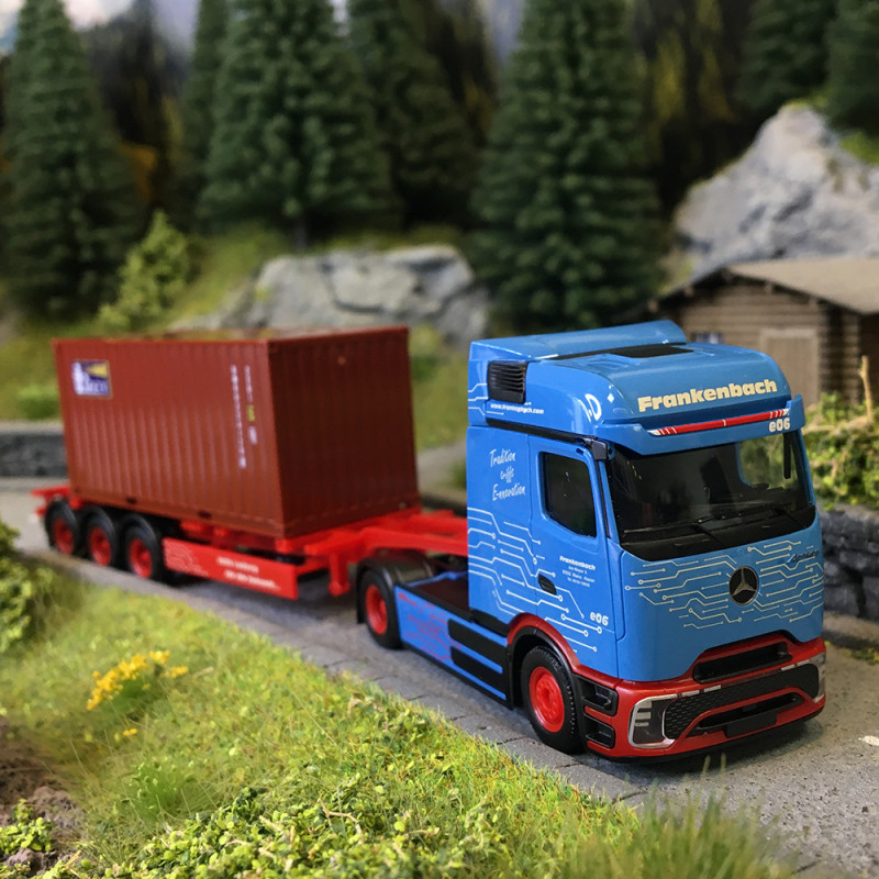 Mercedes Benz eActros, ProCabin BigSpace, semi-remorque porte-conteneurs, Frankenbach - HERPA 320658 - HO 1/87