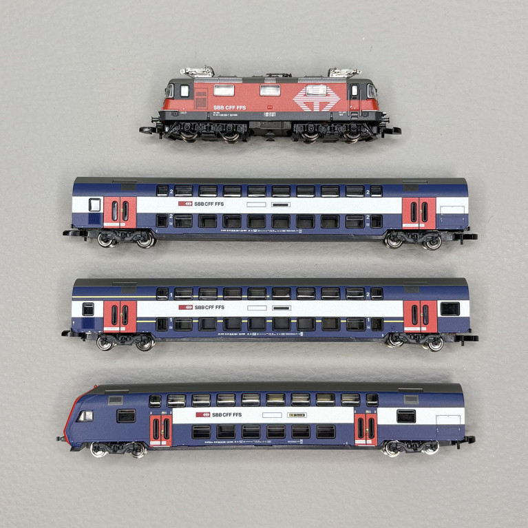 Coffret Züricher S-Bahn locomotive Re 420 LION et 3 voitures 2 niveaux SBB CFF, Ep. VI - MÄRKLIN 81195 - Z 1/220
