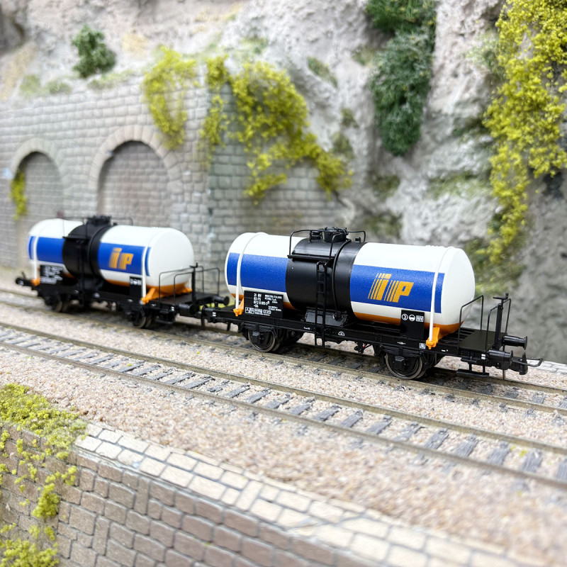Coffret 2 wagons citernes 2 essieux IP sans cabine de frein FS, Ep. IV - RIVAROSSI HR6709 - HO 1/87