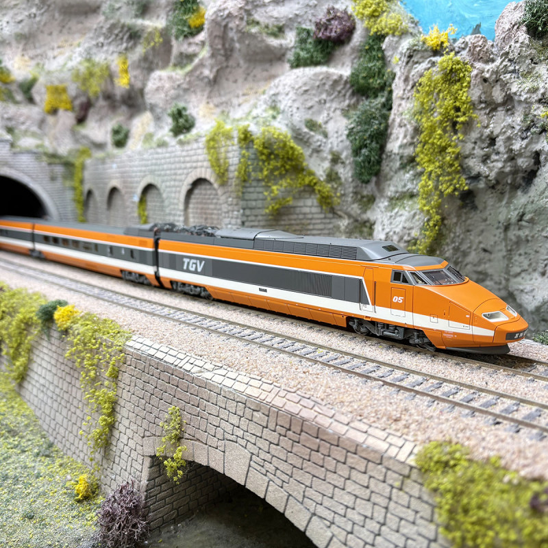 TGV PSE N°5 rame d'origine 5 éléments livrée orange SNCF, Ep. IV - REE TGV005 / TGV005S / TGV005SAC - HO 1/87