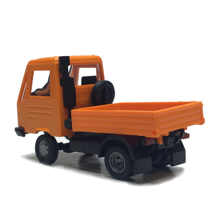 Multicar M26, avec chauffeur, orange - BUSCH 42255 - HO 1/87
