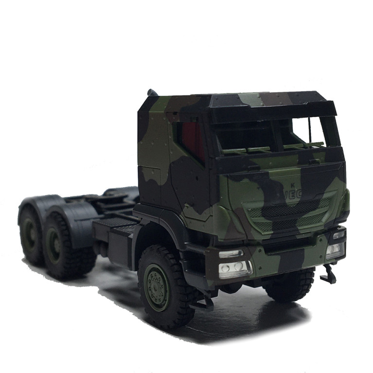 Iveco Trakker blindé, 6x6 Flecktarn, Bundeswehr - HERPA 746908 - HO 1/87