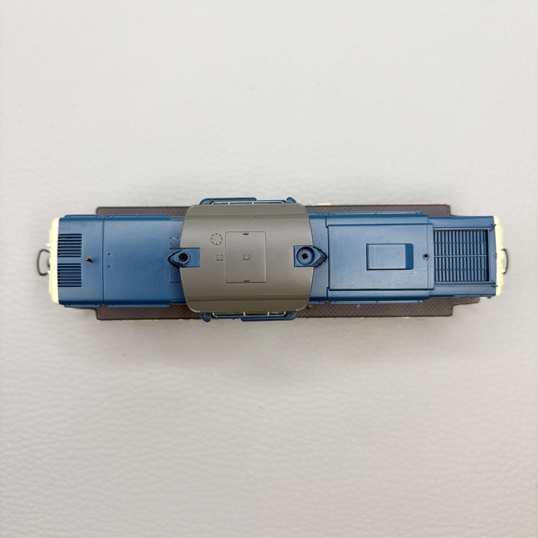 Locomotive diesel 211 043-5 DB, Ep. IV - ROCO 7300098 - HO 1/87