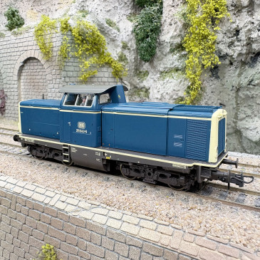 Locomotive diesel 211 043-5 DB, Ep. IV - ROCO 7300098 - HO 1/87