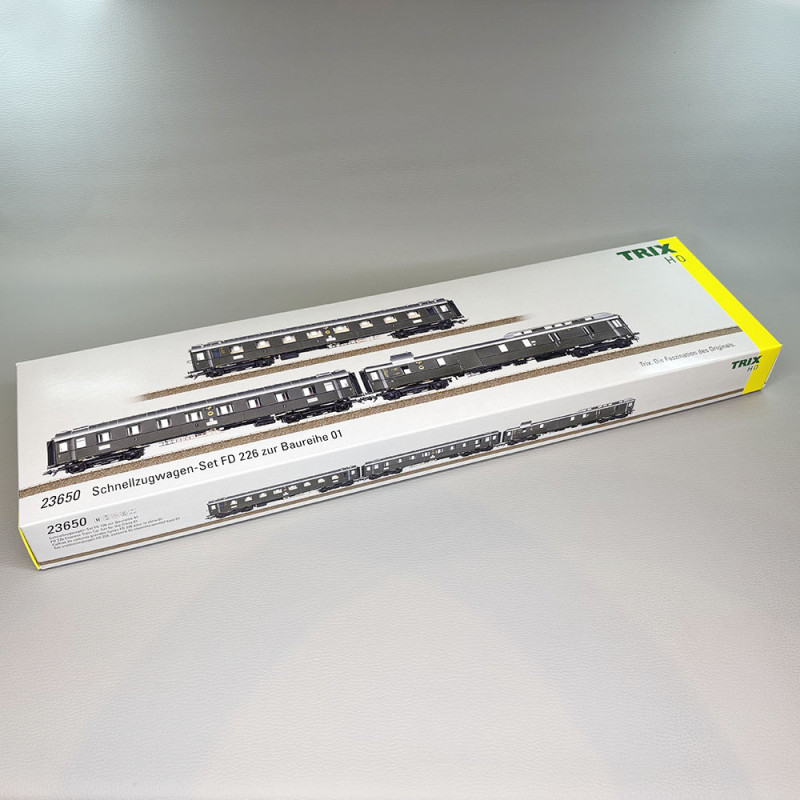 Coffret 3 voitures train express FD 226 100 ans série 01 DRB, Ep. II - TRIX 23650 - HO 1/87