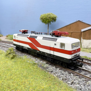 Locomotive électrique 243 822-4 Dame Blanche EBS, Ep. VI - FLEISCHMANN 7560075 - N 1/160