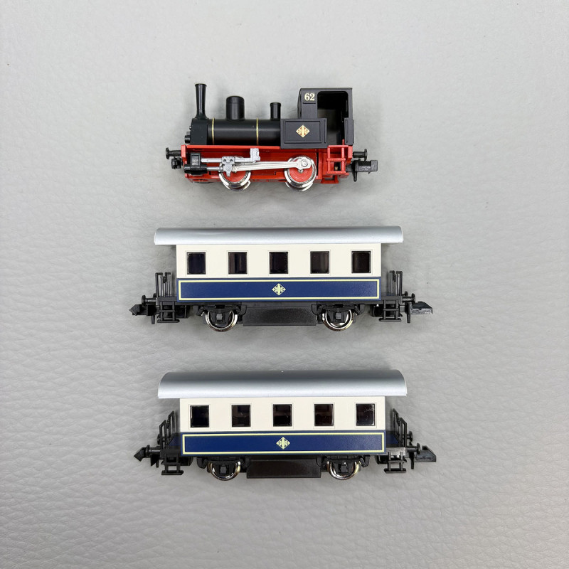 Coffret locomotive à vapeur N°62 et 2 voitures voyageurs - KATO 10-503-2 - N 1/160