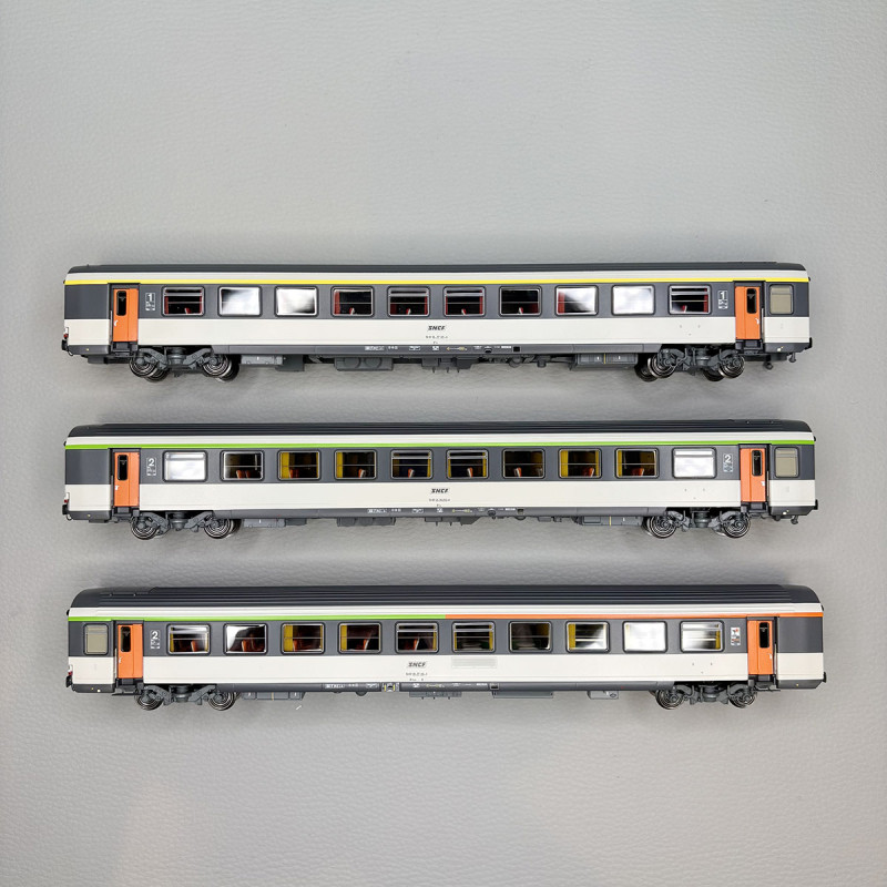 Coffret 3 voitures Corail Vtu B5rtux A10tu B11tu logo encadré SNCF, Ep. IV - LSMODELS 41996 - HO 1/87
