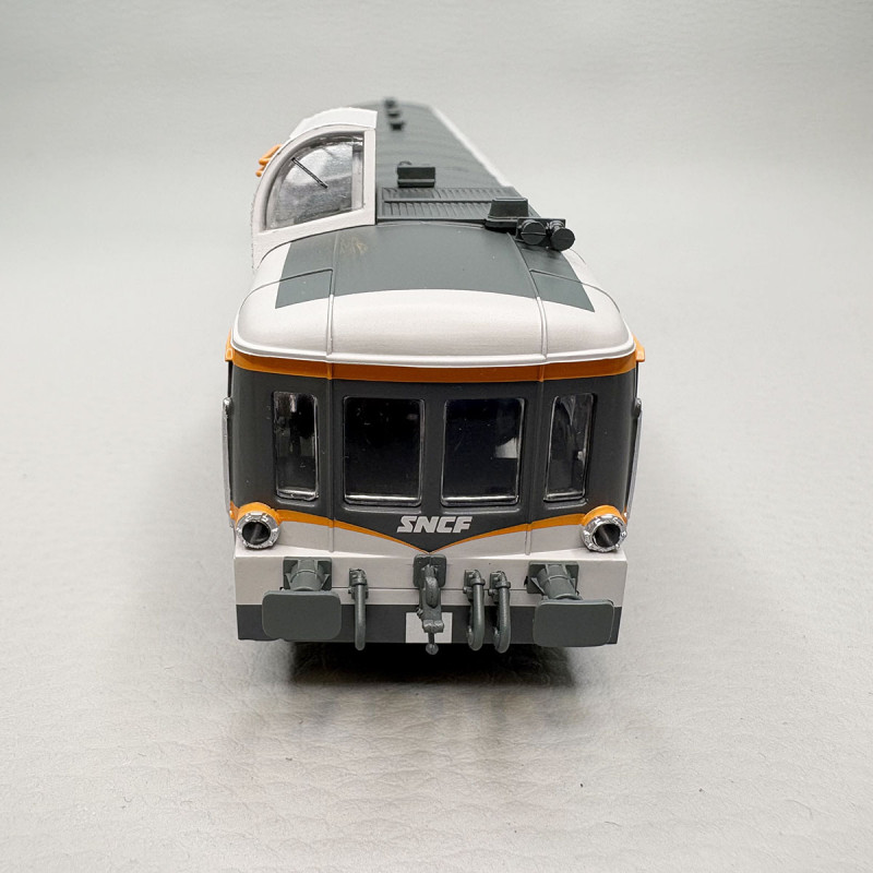 Autorail diesel X 3997 Picasso livrée grise/orange/blanche SNCF, Ep. IV - JOUEF HJ2618 - HO 1/87
