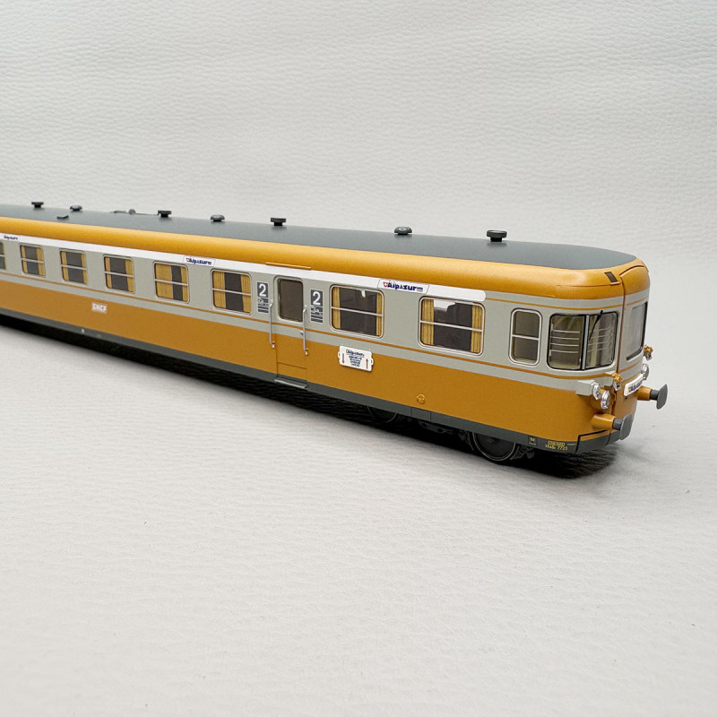 Autorail diesel RGP I remorque Alpazur gris béton/orange SNCF, Ep. IV - JOUEF HJ2463 - HO 1/87