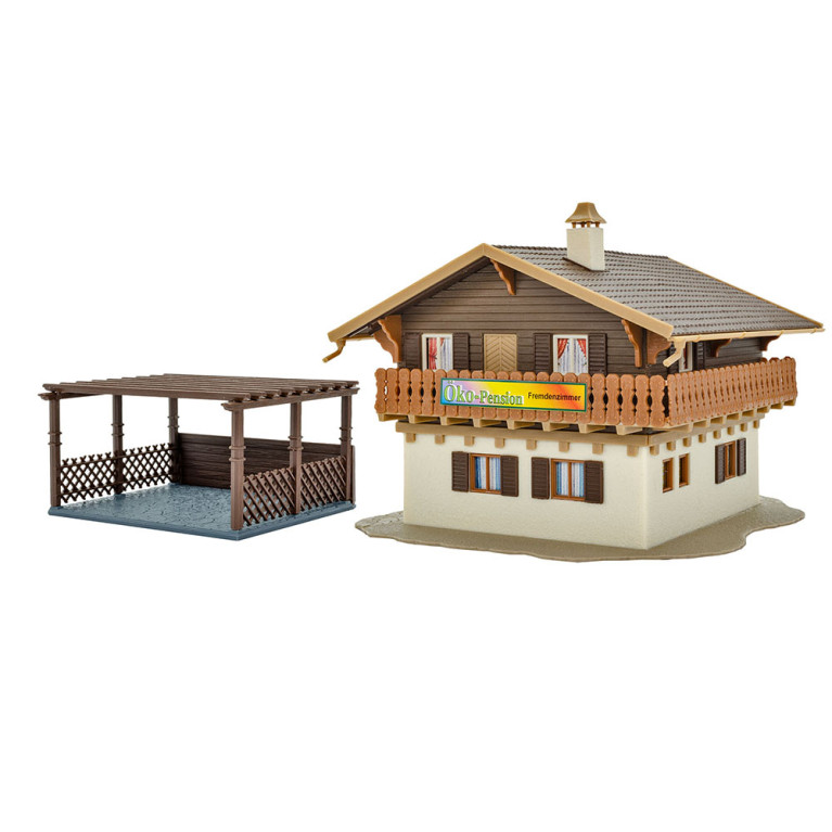 Maison d'hôtes avec abri voiture - VOLLMER 43961 - HO 1/87