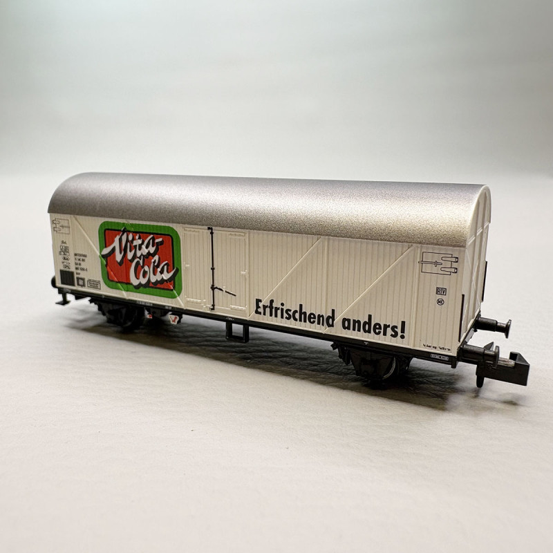 Wagon réfrigérant 2 essieux type Tnbs Vita Cola DR, Ep. IV - ARNOLD HN6750 - N 1/160