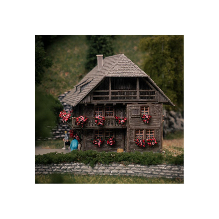 Modèle d'anniversaire, Maison d'horloger, avec figurine - Faller 232011 - N 1/160