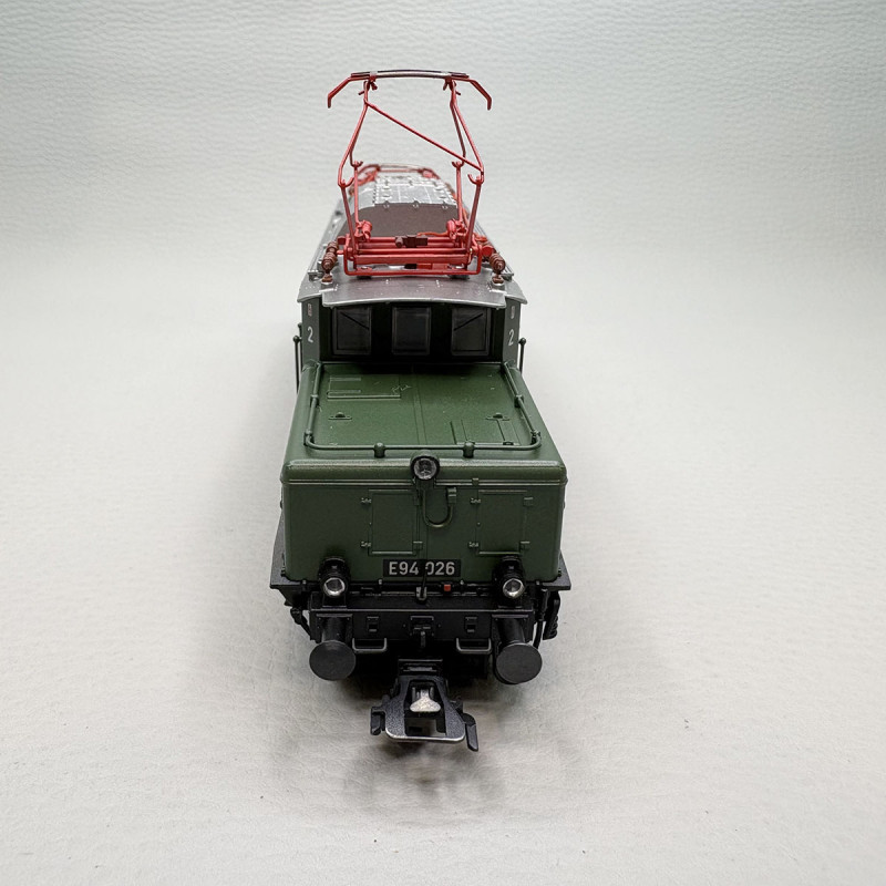 Locomotive électrique E 94 026 Crocodile Allemand vert oxyde DB, Ep. III - TRIX 25993 - HO 1/87