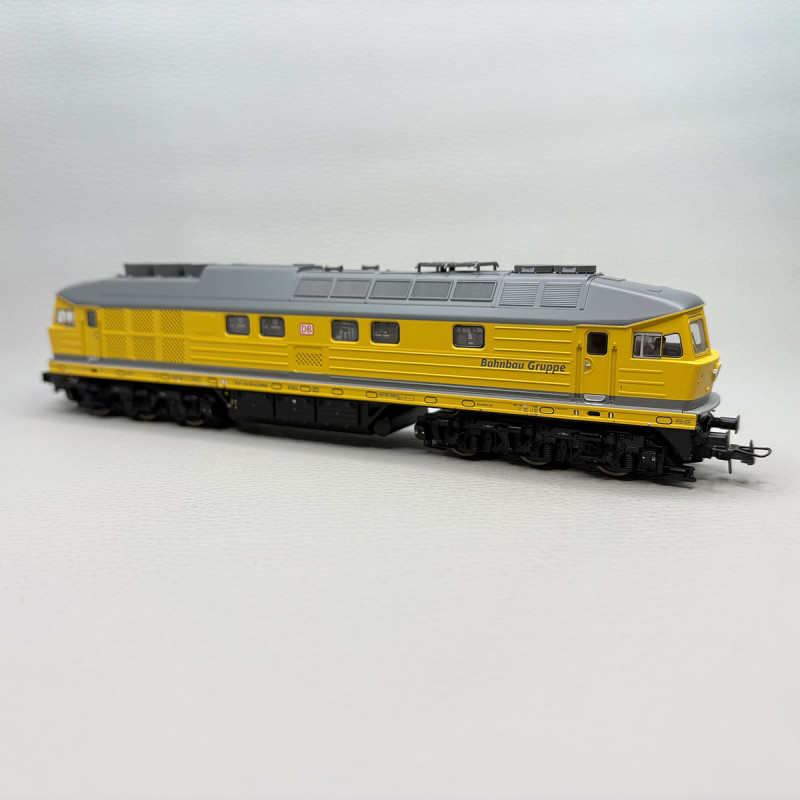 Locomotive diesel 232 550-4 Ludmilla DB Bahnbau, Ep. VI - ROCO 7300105 - HO 1/87