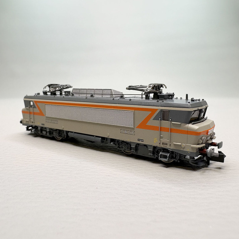 Locomotive électrique BB 7290 «nez cassé», tampons rouges Talgo, SNCF, Ep. IV - FLEISCHMANN 7560078 - N 1/160