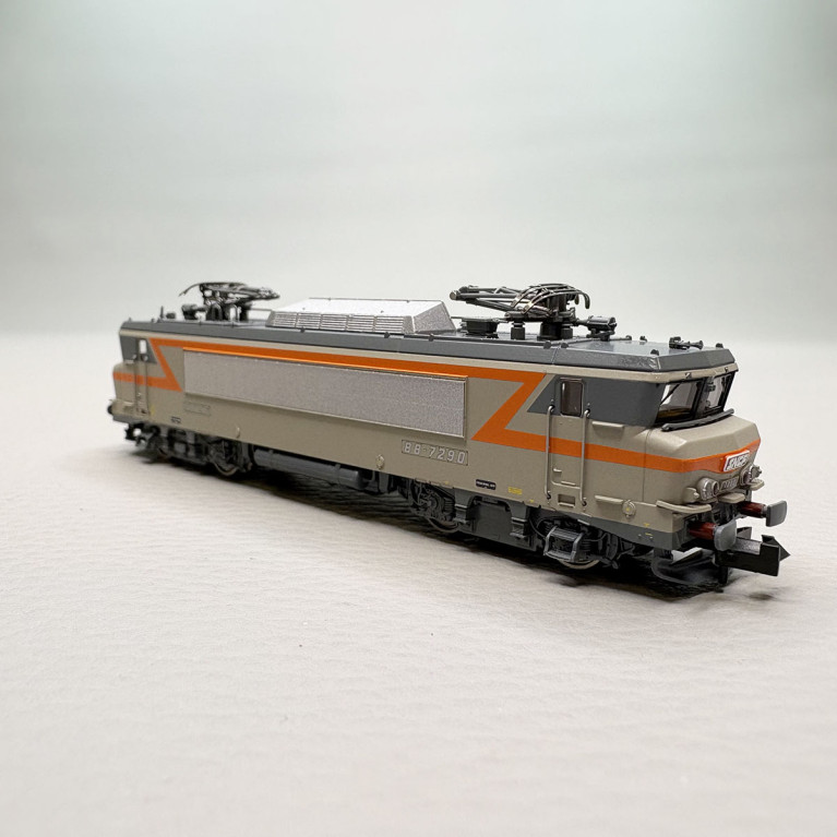 Locomotive électrique BB 7290 «nez cassé», tampons rouges Talgo, SNCF, Ep. IV - FLEISCHMANN 7560078 - N 1/160