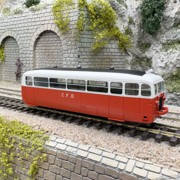 Autorail De Dion-Bouton type ND N°207 rouge/gris perle CFD Vivarais, Ep. III - REE VM-055 - HOm/HOe 1/87