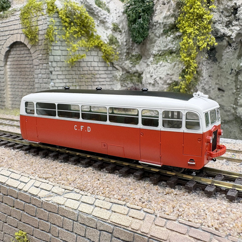 Autorail De Dion-Bouton type NC N°402 rouge/gris perle toit gris CFD Saône Loire, Ep. II-III - REE VM-057 - HOm/HOe 1/87