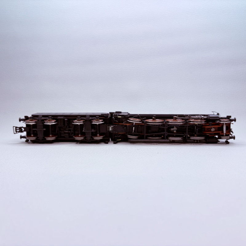 Locomotive à vapeur avec tender Gr. 685 2e série lampes à huile FS, Ep. III - RIVAROSSI HR2914 - HO 1/87