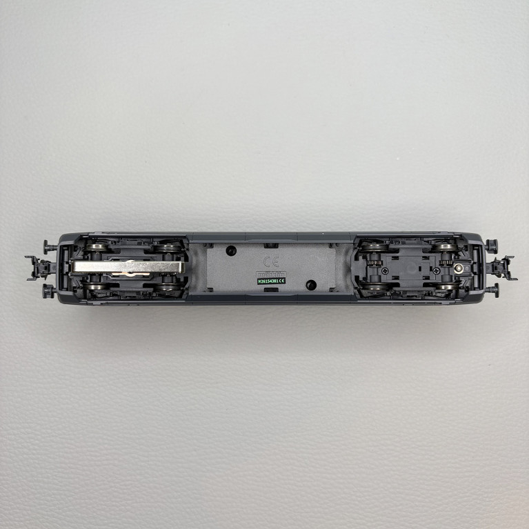 Locomotive électrique Re 460 104-7 Toggenburg CFF SBB, Ep. VI - MÄRKLIN 39469 - HO 1/87