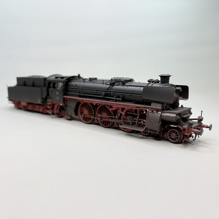 Locomotive à vapeur 18 323 IVh badoise patinée DB, Ep. III - MÄRKLIN 38327 - HO 1/87