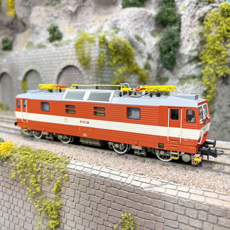 Locomotive électrique 263 010-1 Škoda S 499.2 ZSSK, Ep. V-VI - ROCO 7500189 - HO 1/87