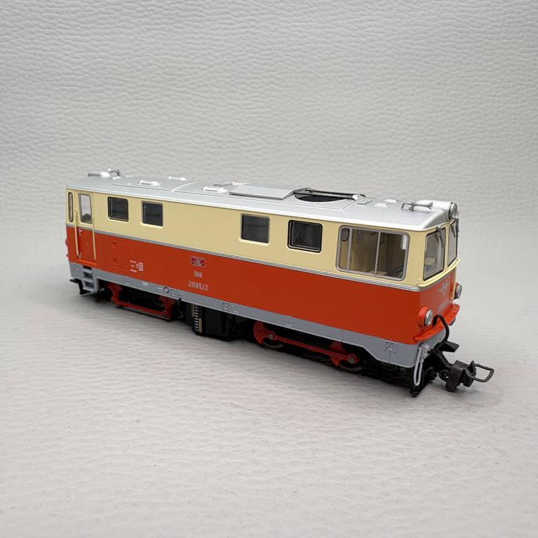 Locomotive diesel 2095.13 livrée verte ÖBB, Ep. III - ROCO 7550007 - HOe 1/87 voie étroite 760mm