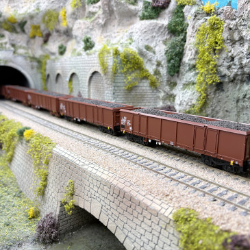 Coffret 6 wagons-tombereaux type Eas 5949/5971 chargés lignite DR, Ep. IV-V - MÄRKLIN 46919 - HO 1/87