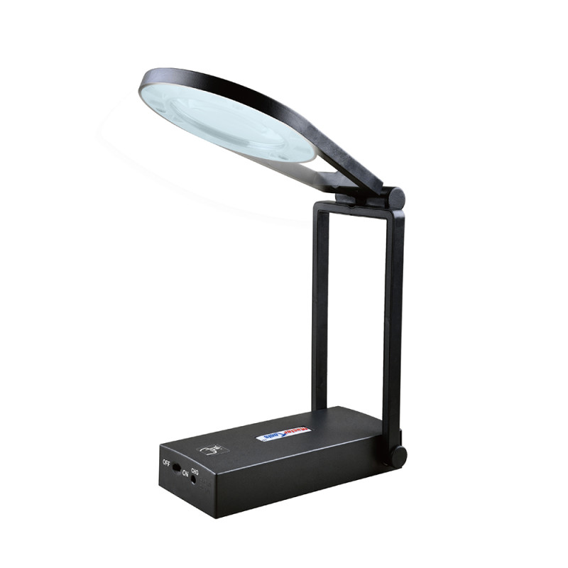 Loupe de modélisme à LED - TRUMPETER 09959