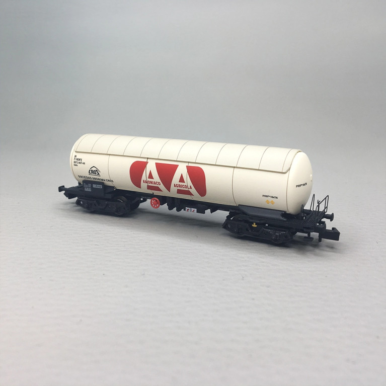 Wagon-citerne gaz PRR Amoniaco Anhidro blanc RENFE, Ep. IV-V - ARNOLD HN6722 - N 1/160