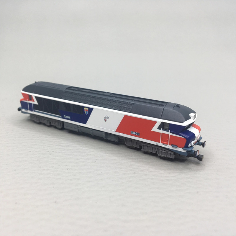 Achetez la CC72030 «Bicentenaire» tricolore SNCF Ep. IV Z 1/220 Azar Models L02-BLB-D. Collector 100 ex. numérotés, DCC son, châ