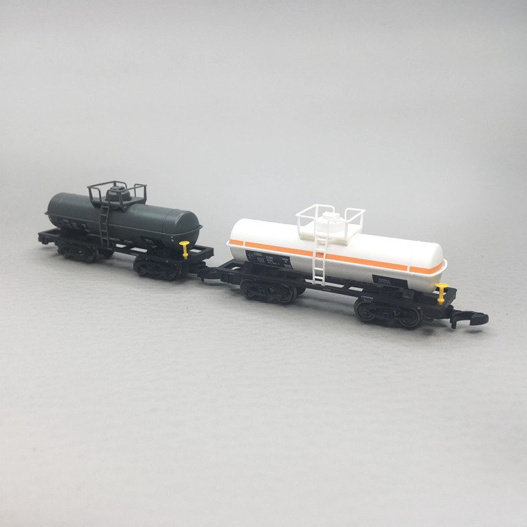 Coffret 2 wagons-citernes soviétiques VEB Kombinat Deutzen DR, Ep. IV - MÄRKLIN 82524 - Z 1/220