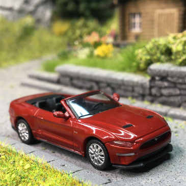 Ford Mustang VI, cabriolet, rouge métallisé, 2020 - PCX 870565 - HO 1/87